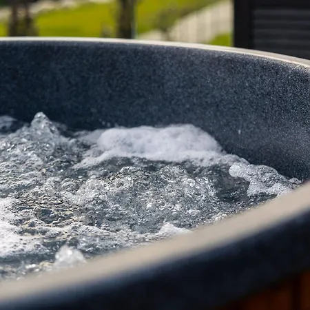 Apartament Z Prywatnym Jacuzzi Z Widokiem Na Góry 109 Kras